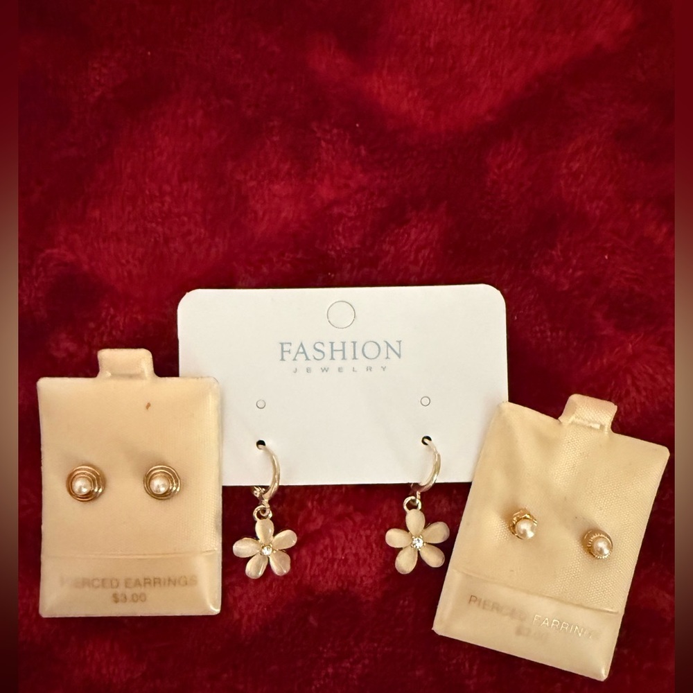Gold Flower and Stud Earring Set 3 pairs